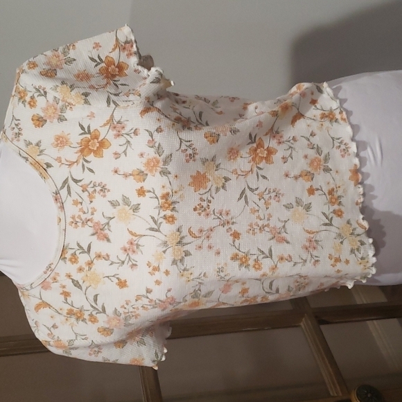 AMERICAN Eagle Waffle Flower Print Crop Top - Picture 1 of 8